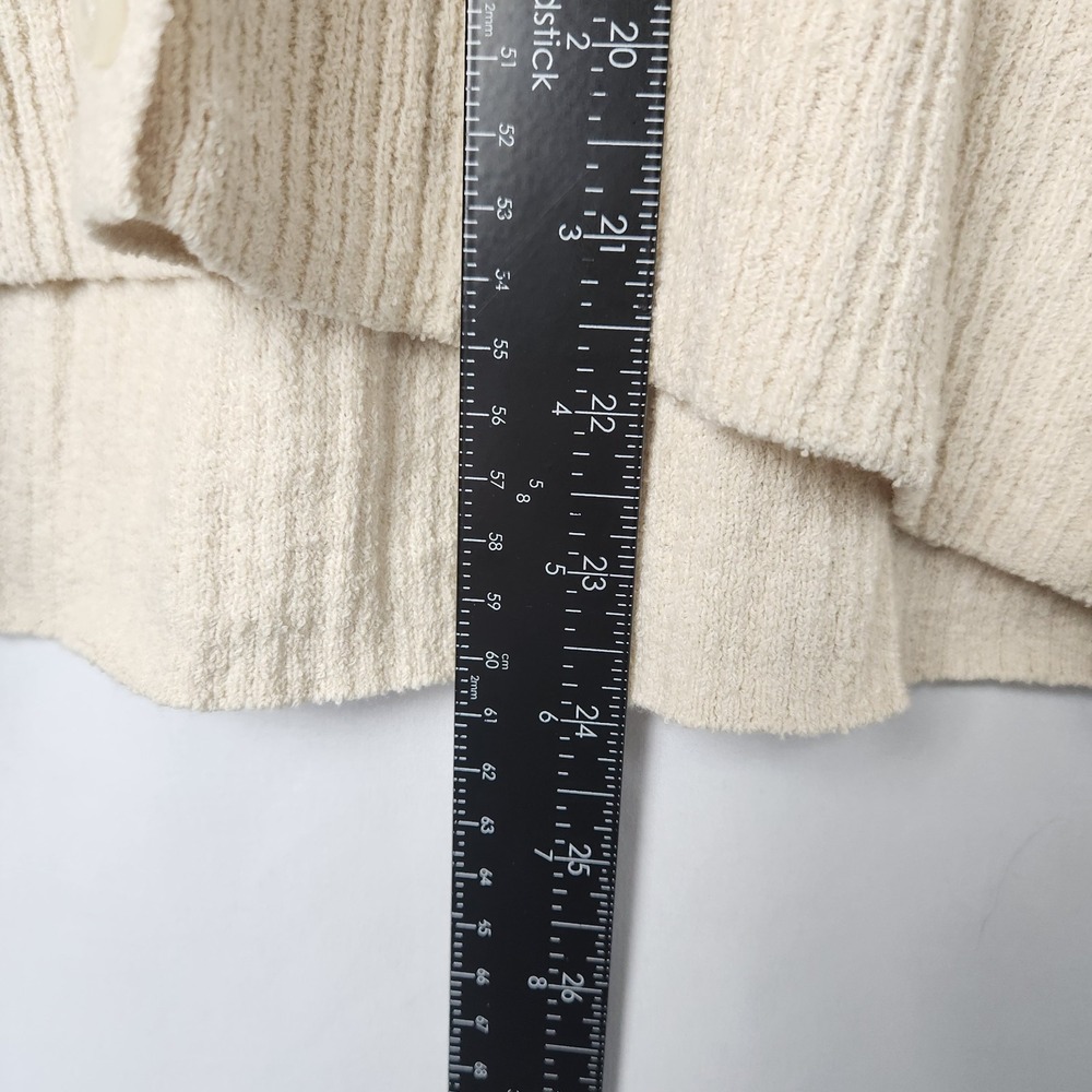 Old Navy Womens Cream Ribbed Button Down V-Neck‎ Cardigan Cropped Long Sleeve XL - Picture 3 of 5